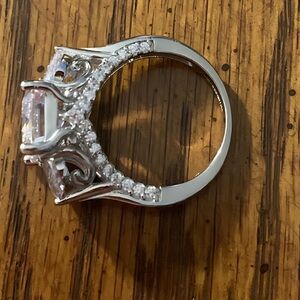 STERLING SILVER 925 AAA CZ RING